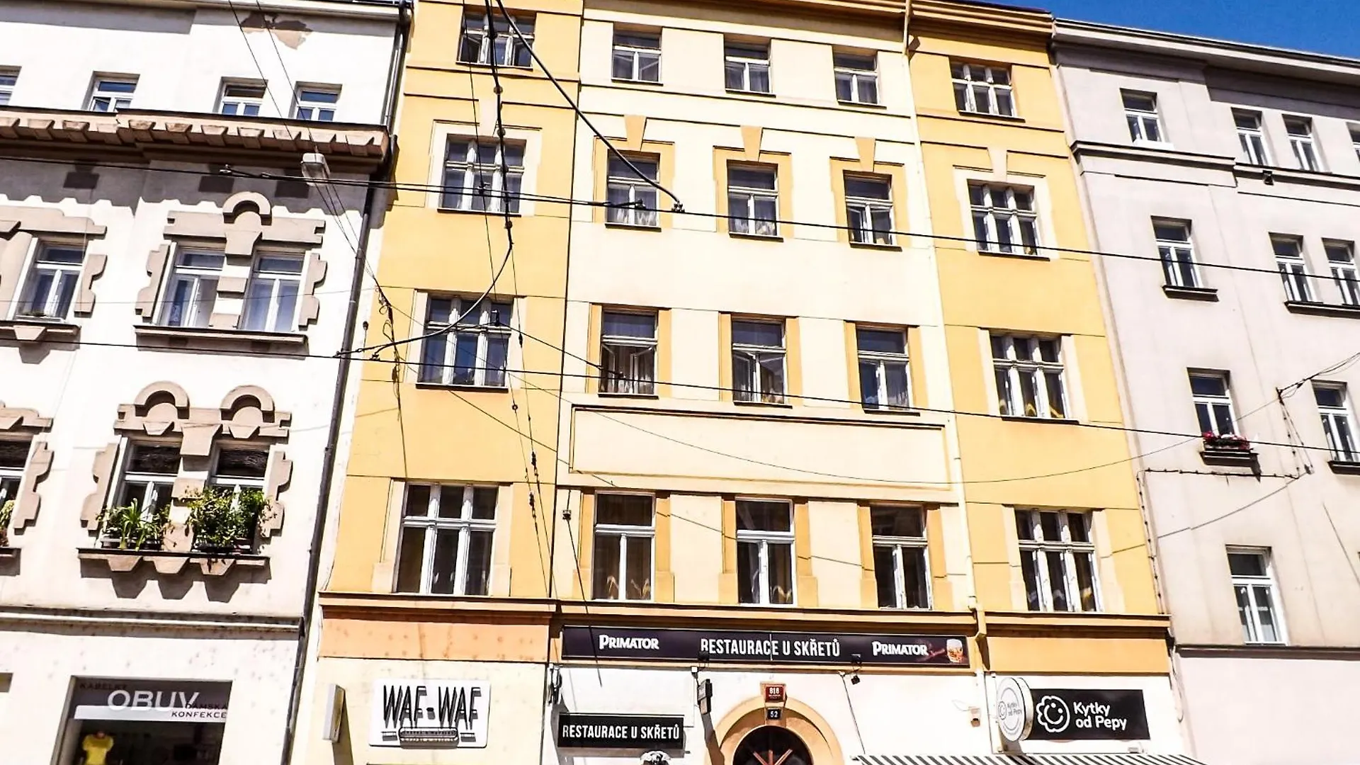 Room In The Heights R1 Prague Homestay