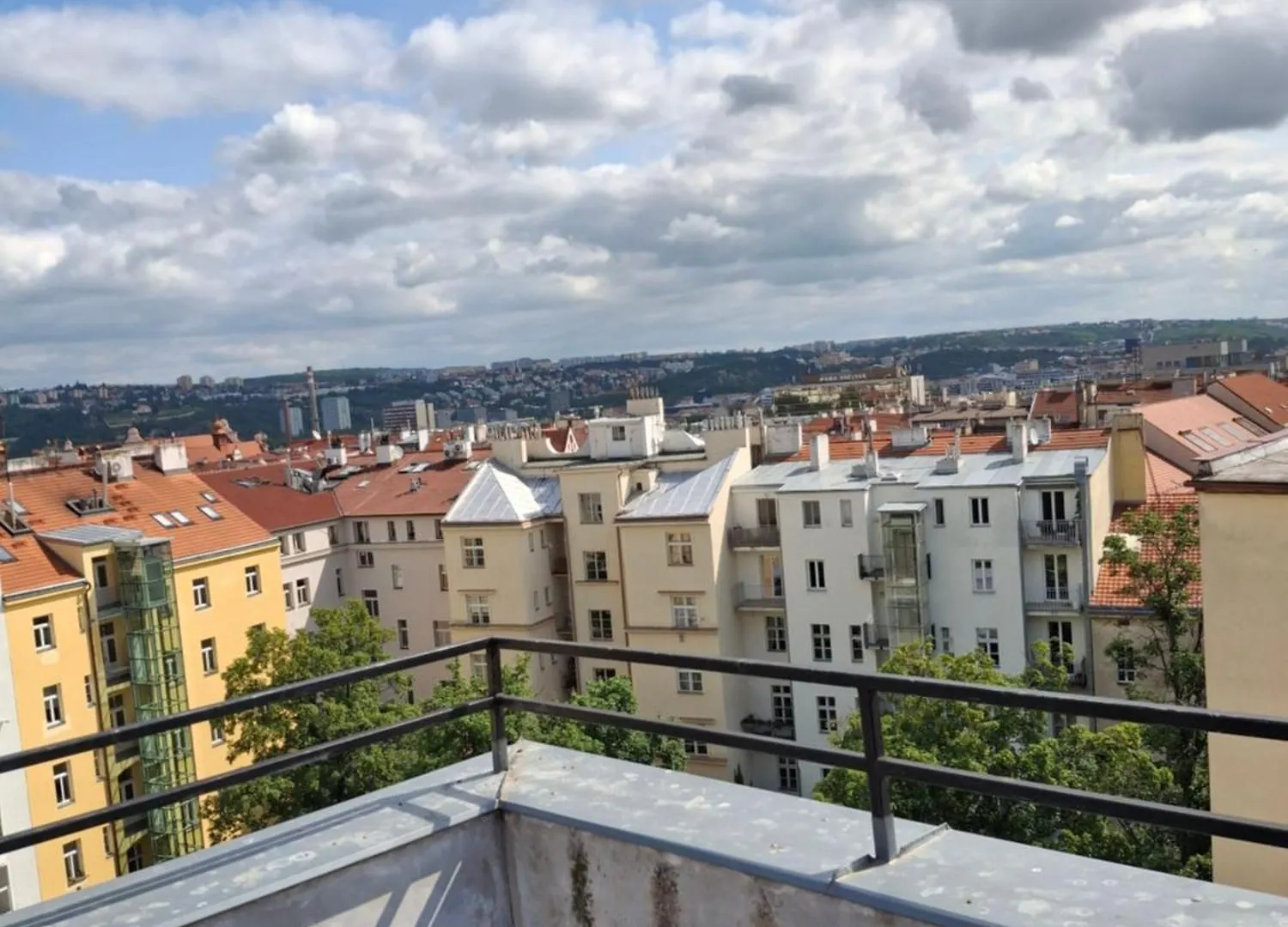 Homestay Room In The Heights R1 Prague Czech Republic